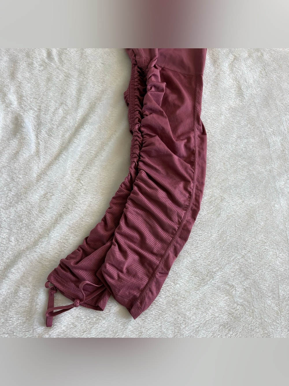 Fabletics dusty rose athletic set - Picture 7 of 7